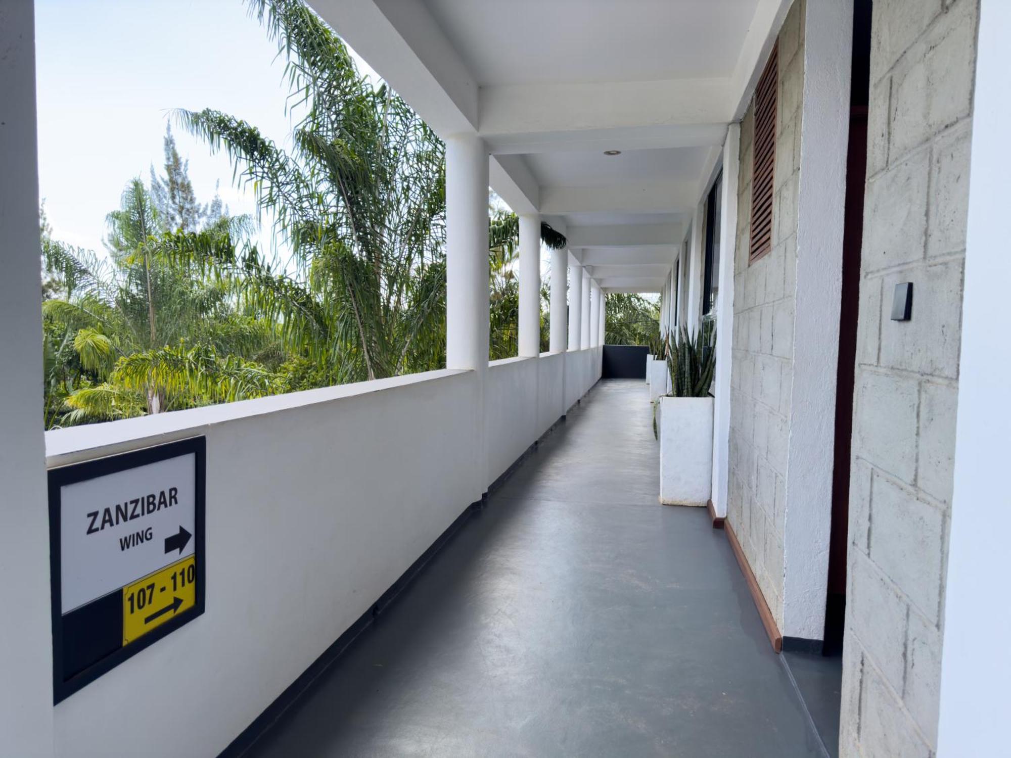 The New Njiro Legacy Hotel Arusha Ngoại thất bức ảnh